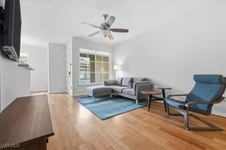 Photo #3: 2736117 Listing 