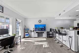 Photo #1: 2736133 Listing 