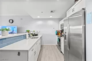 Photo #3: 2736133 Listing 