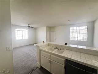 Photo #4: 2736184 Listing 