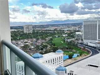 Photo #5: 2736212 Listing