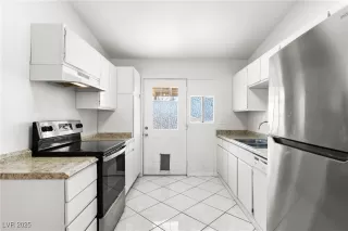 Photo #6: 2736271 Listing 