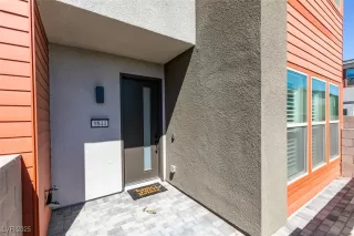 Photo #1: 2736325 Listing 