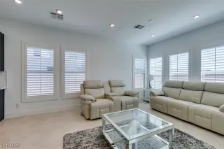 Photo #2: 2736325 Listing 