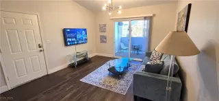 Photo #2: 2736333 Listing 