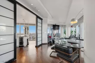 Photo #3: 2736370 Listing 