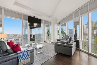 Photo #4: 2736370 Listing 