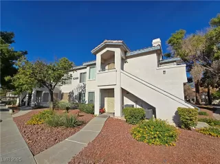 Photo #6: 2736373 Listing 