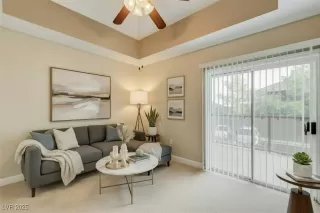 Photo #6: 2736388 Listing 