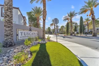 Photo #1: 2736394 Listing 