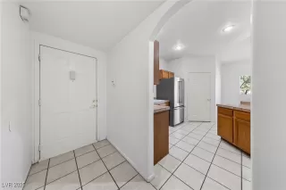 Photo #4: 2736399 Listing 