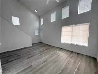 Photo #3: 2736467 Listing 