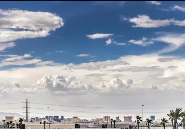 MLS: 2736495 Condo For Sale