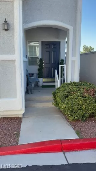 Photo #3: 2736495 Listing 