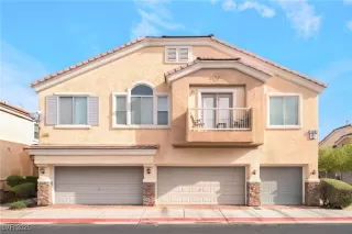 Photo #1: 2736527 Listing 