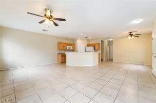 Photo #5: 2736527 Listing 