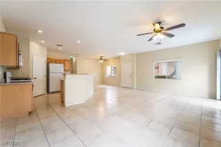 Photo #6: 2736527 Listing 