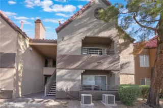 Photo #2: 2736577 Listing 