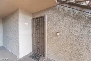 Photo #4: 2736577 Listing 