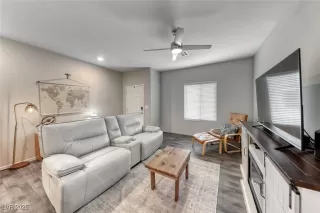 Photo #5: 2736583 Listing 