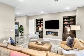 Photo #3: 2736589 Listing 