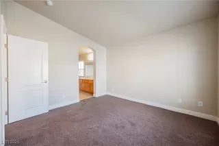 Photo #5: 2736645 Listing 