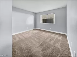 Photo #4: 2736713 Listing 