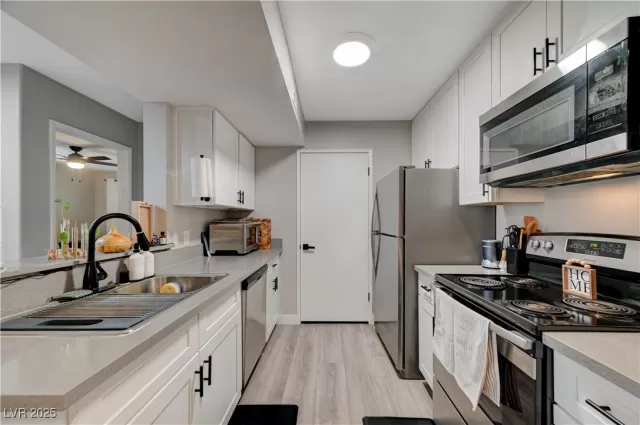 MLS: 2736755 Condo For Sale