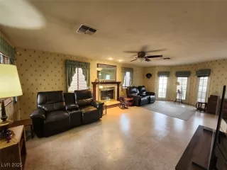 Photo #6: 2736790 Listing 