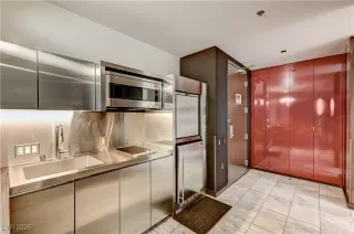 Photo #6: 2736794 Listing 