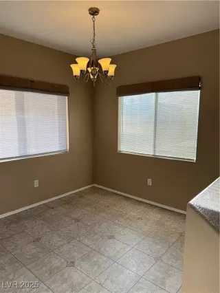 Photo #5: 2736809 Listing 