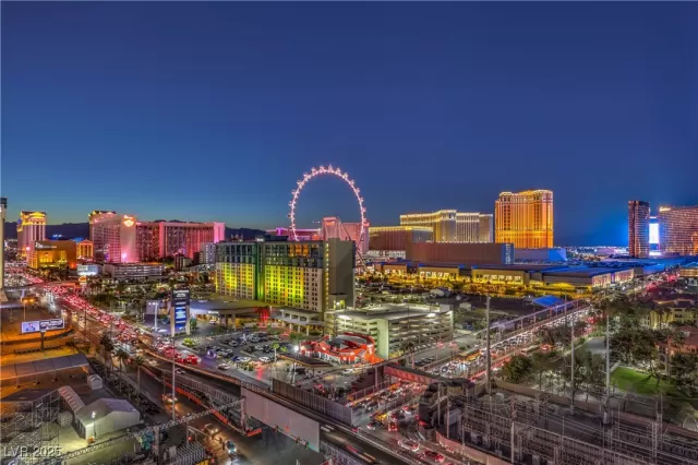 MLS: 2736842 Condo For Sale