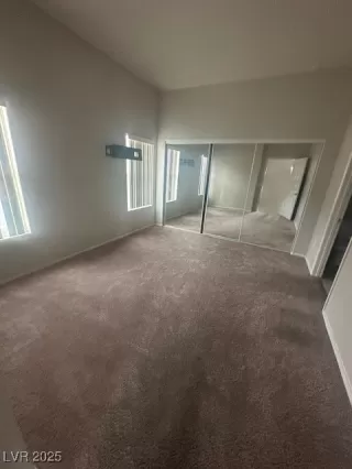 Photo #3: 2736888 Listing 