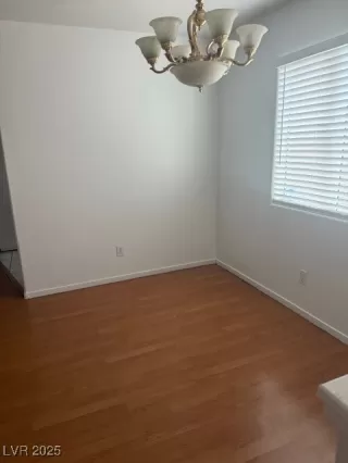 Photo #4: 2736903 Listing 