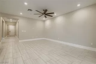 Photo #3: 2736914 Listing 