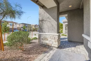 Photo #3: 2736993 Listing 