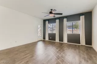 Photo #5: 2736993 Listing 