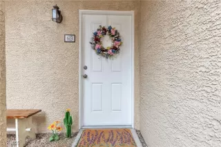 Photo #2: 2736997 Listing 