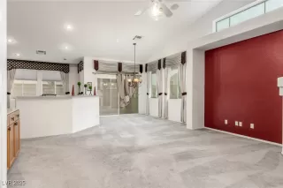 Photo #2: 2737007 Listing 