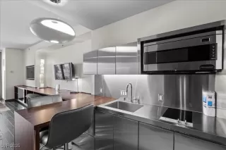 Photo #6: 2737014 Listing 