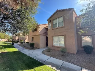 Photo #4: 2737046 Listing 