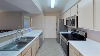 Photo #6: 2737046 Listing 