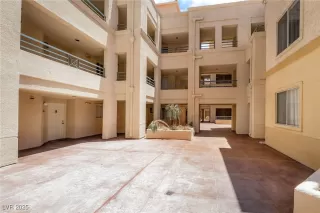 Photo #4: 2737049 Listing 