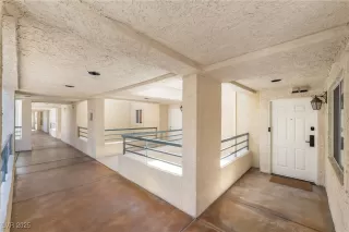 Photo #5: 2737049 Listing 