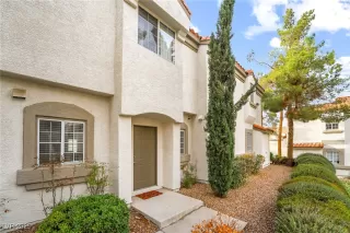 Photo #1: 2737066 Listing