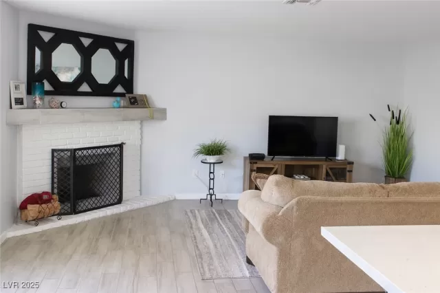 MLS: 2737097 Condo For Sale