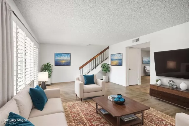 MLS: 2737098 Condo For Sale