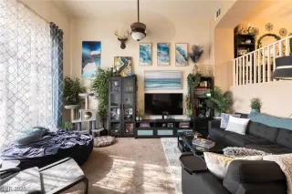 Photo #5: 2737134 Listing 