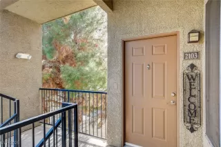 Photo #1: 2737156 Listing 