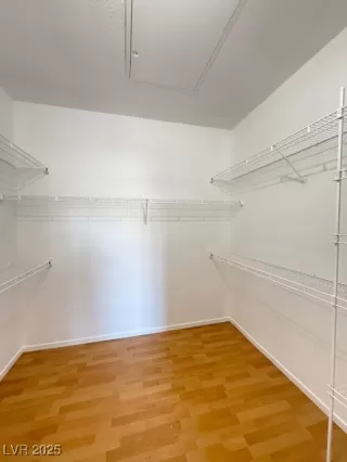 Photo #6: 2737158 Listing 